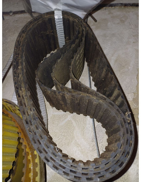 Volvo - Hlava: obrázek 5 Volvo - Hlava: obrázek 5