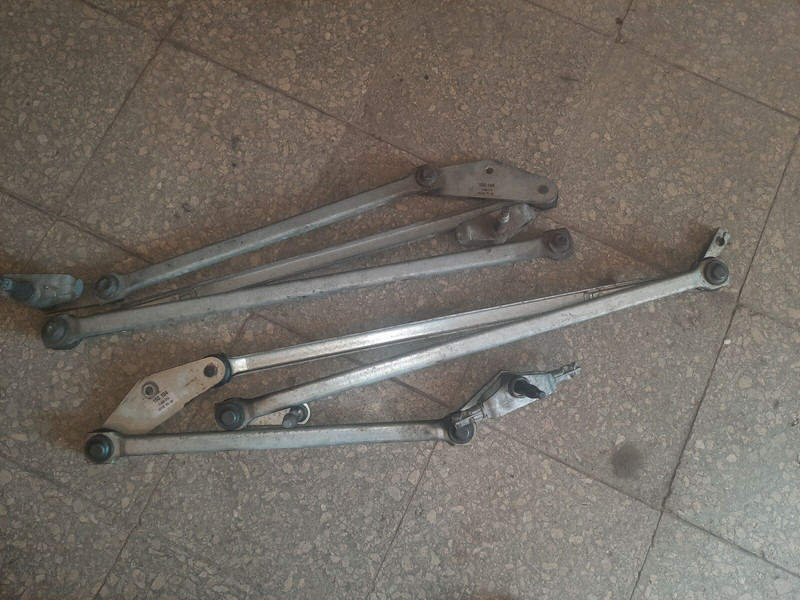 Volvo - Stěrač: obrázek 1 Volvo - Stěrač: obrázek 1