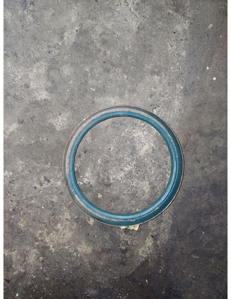 Volvo - Hlava: obrázek 2 Volvo - Hlava: obrázek 2