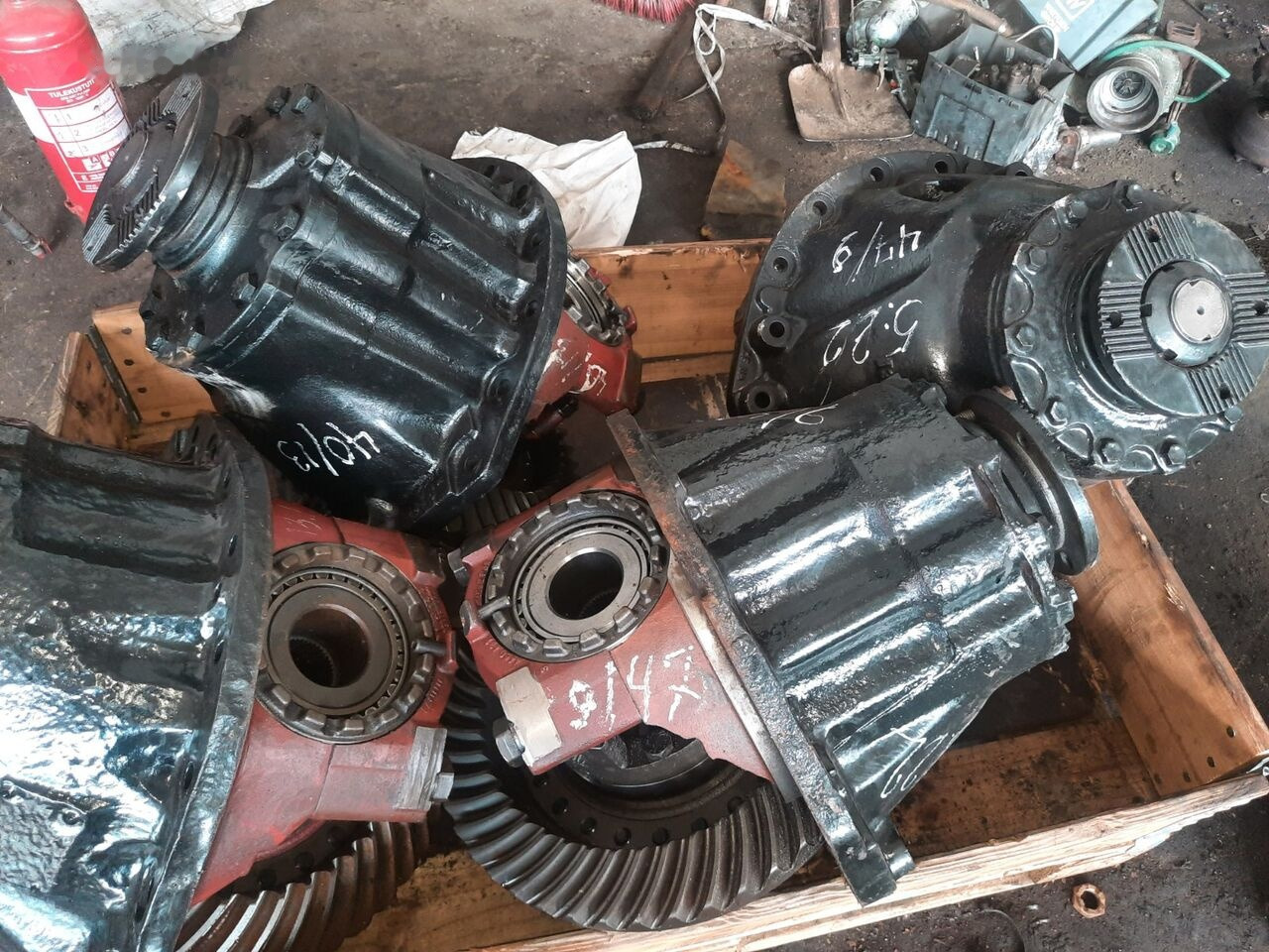 Volvo S91\PP .R9S . A-132 .RSS-1228B . RS1228SV. RS-1228C. RSS1344C. E Volvo B7R - Diferenciál pro Autobus: obrázek 1 Volvo S91\PP .R9S . A-132 .RSS-1228B . RS1228SV. RS-1228C. RSS1344C. E Volvo B7R - Diferenciál pro Autobus: obrázek 1