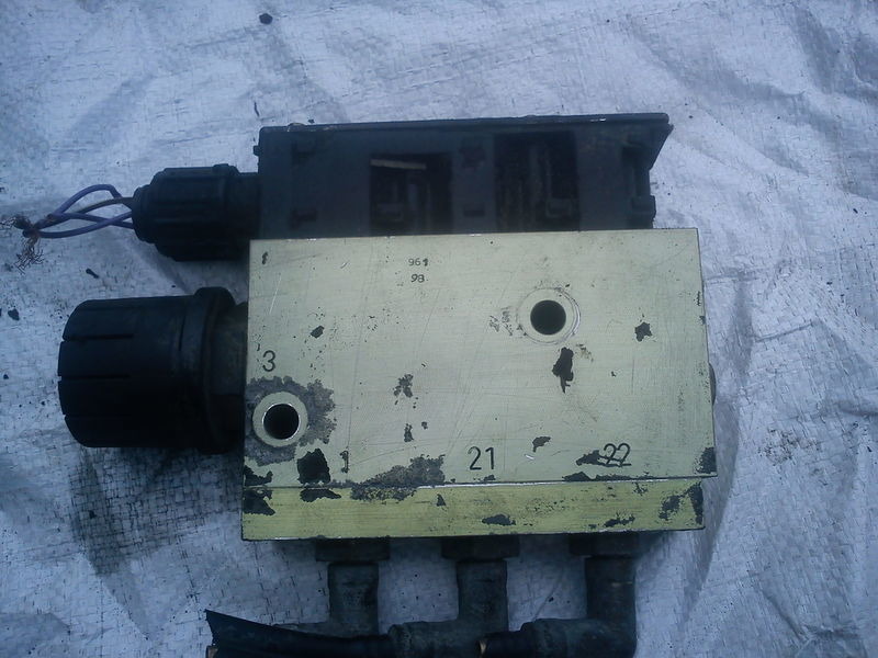 Volvo Уронем пола 0501100014. 28. 29. 35. 40. - Řídicí blok: obrázek 2 Volvo Уронем пола 0501100014. 28. 29. 35. 40. - Řídicí blok: obrázek 2