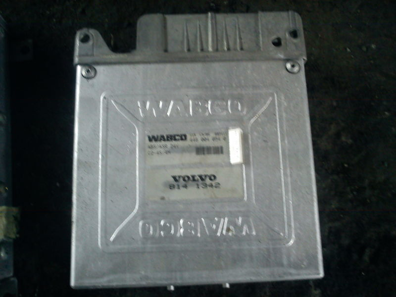 Volvo Вольво 1668887 . 1669865. 1814828 - Řídicí blok: obrázek 2 Volvo Вольво 1668887 . 1669865. 1814828 - Řídicí blok: obrázek 2