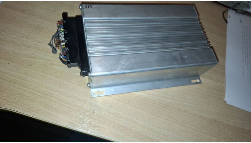 Volvo предохранительные платы Ивеко - Palubní deska: obrázek 3 Volvo предохранительные платы Ивеко - Palubní deska: obrázek 3