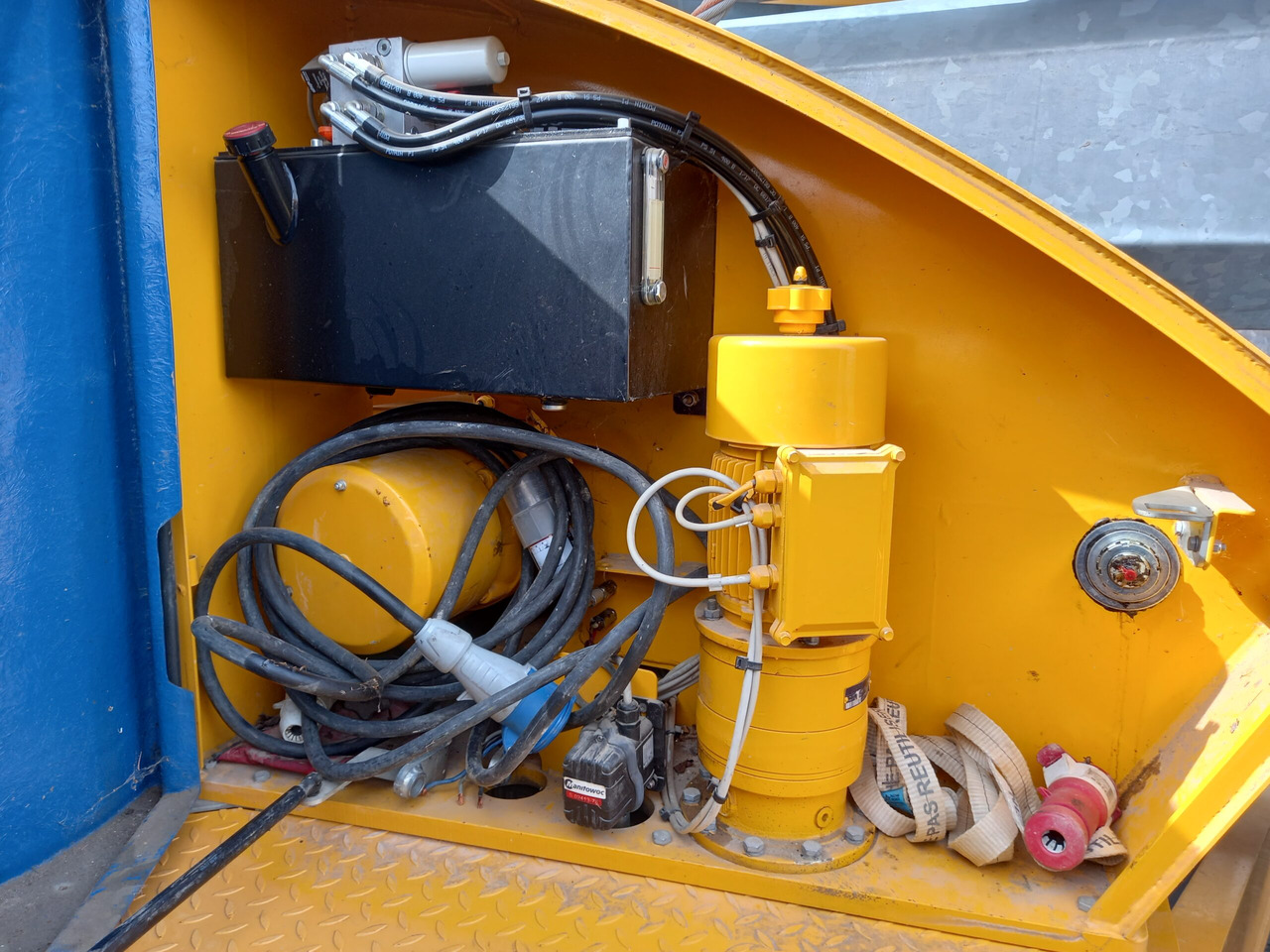 Potain IGO 22 - Samostavitelný jeřáb: obrázek 3 Potain IGO 22 - Samostavitelný jeřáb: obrázek 3