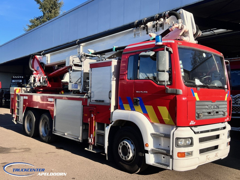 MAN TGA 26.350 Magirus ALP 320L = 32 meter, Waterpump, 6x4, Steel springs - Nákladní auto: obrázek 3 MAN TGA 26.350 Magirus ALP 320L = 32 meter, Waterpump, 6x4, Steel springs - Nákladní auto: obrázek 3