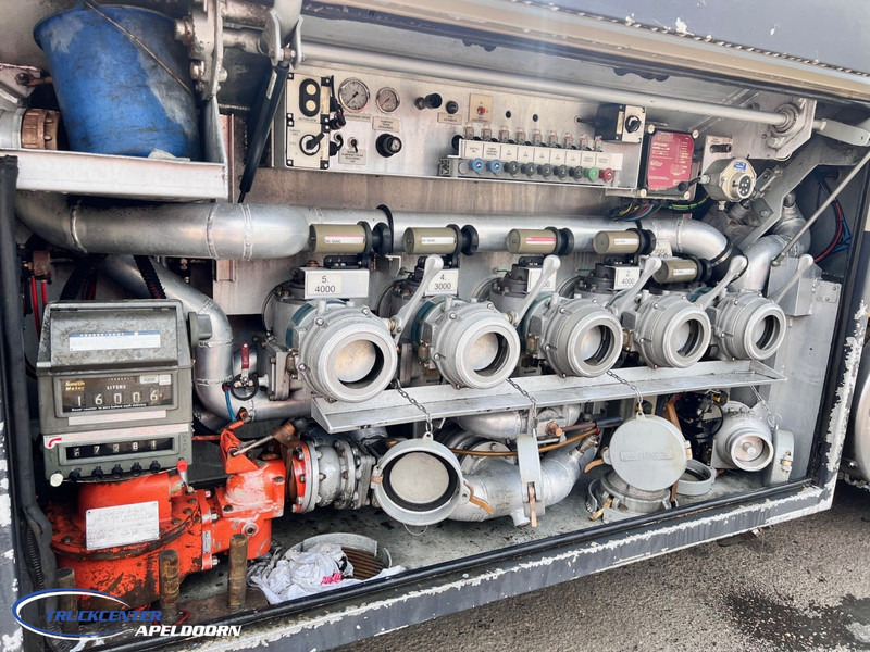 Scania R620 V8 Manuel, Retarder, 19000 liter, 5 Compartments, Pump & Hoses - Cisternové vozidlo: obrázek 5 Scania R620 V8 Manuel, Retarder, 19000 liter, 5 Compartments, Pump & Hoses - Cisternové vozidlo: obrázek 5
