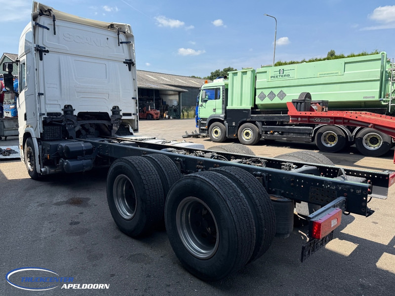 Scania R650 V8 NGS 6x4, Standclima, Retarder, PTO - Podvozek s kabinou: obrázek 4 Scania R650 V8 NGS 6x4, Standclima, Retarder, PTO - Podvozek s kabinou: obrázek 4