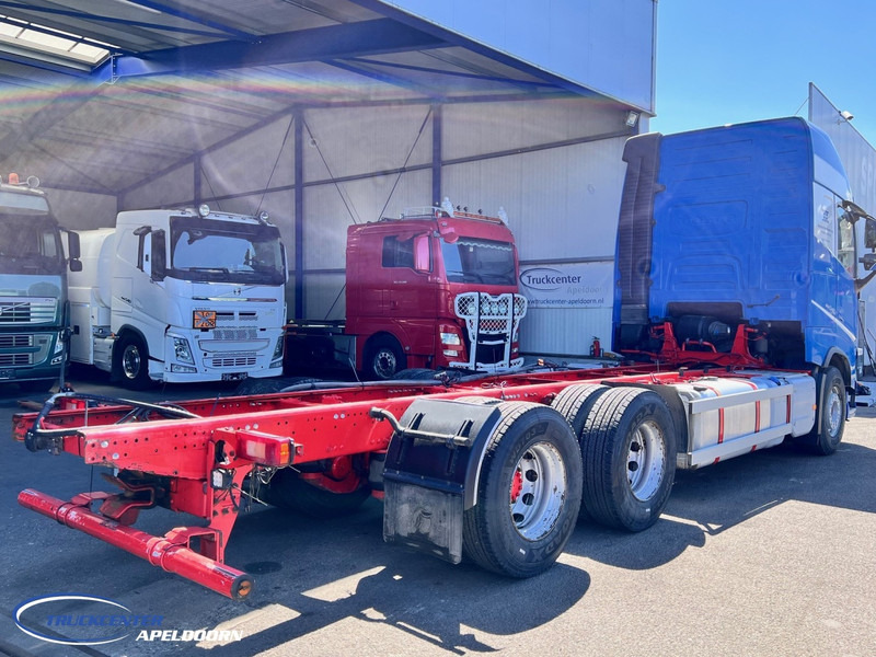 Volvo FH 540 6x4, Dual clutch, XL Globetrotter, PTO, Retarder - Podvozek s kabinou: obrázek 2 Volvo FH 540 6x4, Dual clutch, XL Globetrotter, PTO, Retarder - Podvozek s kabinou: obrázek 2