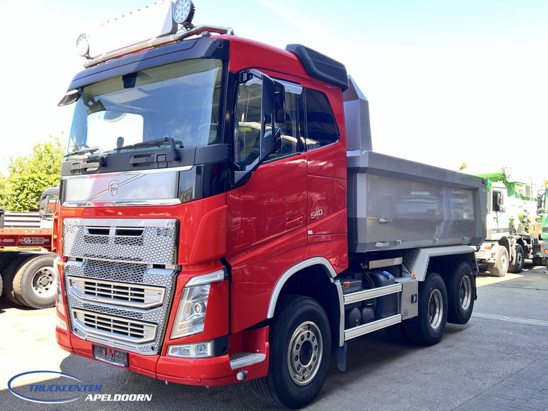 Volvo FH 540 6x4 Tandem lift!, Retarder, Big axles - Sklápěč: obrázek 3 Volvo FH 540 6x4 Tandem lift!, Retarder, Big axles - Sklápěč: obrázek 3