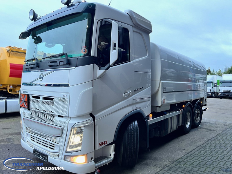 Volvo FH 540 HMK Bilcon 18800 Liter ADR, Retarder, Steering axle - Cisternové vozidlo: obrázek 3 Volvo FH 540 HMK Bilcon 18800 Liter ADR, Retarder, Steering axle - Cisternové vozidlo: obrázek 3