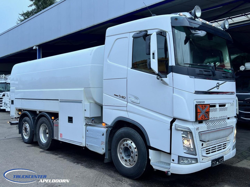 Volvo FH 540 HMK Bilcon 18800 Liter ADR, Retarder, Steering axle - Cisternové vozidlo: obrázek 1 Volvo FH 540 HMK Bilcon 18800 Liter ADR, Retarder, Steering axle - Cisternové vozidlo: obrázek 1