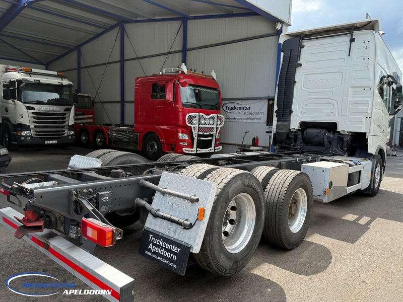 Volvo FH 750 Globetrotter XL, Retarder, 460 WB, Reduction axle, Pto - Podvozek s kabinou: obrázek 2 Volvo FH 750 Globetrotter XL, Retarder, 460 WB, Reduction axle, Pto - Podvozek s kabinou: obrázek 2