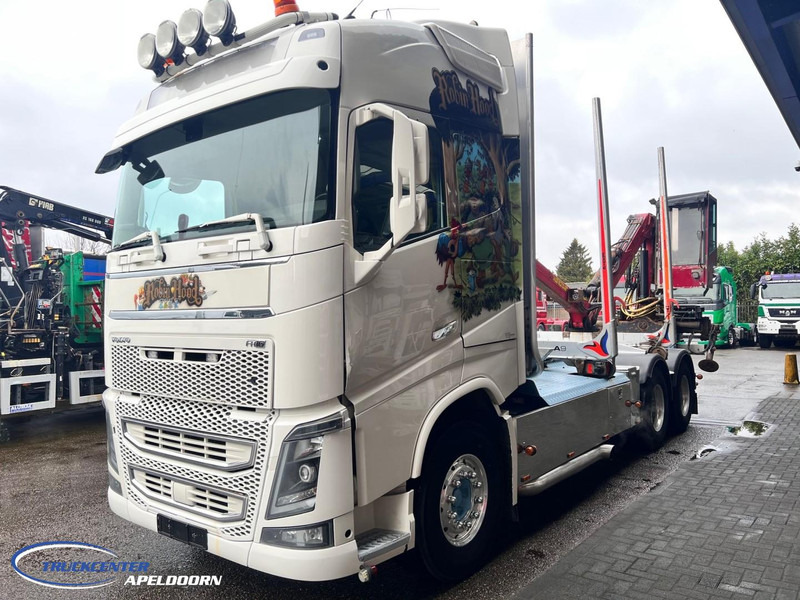 Volvo FH 750 Loglift, 6x4, Dynamic steering - Lesovůz, Auto s hydraulickou rukou: obrázek 4 Volvo FH 750 Loglift, 6x4, Dynamic steering - Lesovůz, Auto s hydraulickou rukou: obrázek 4