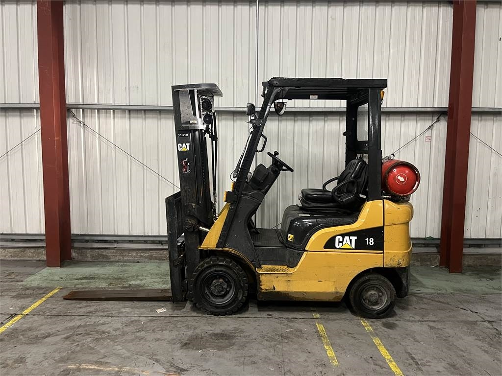 CAT GP18NT - Plynový vysokozdvižný vozík: obrázek 1 CAT GP18NT - Plynový vysokozdvižný vozík: obrázek 1