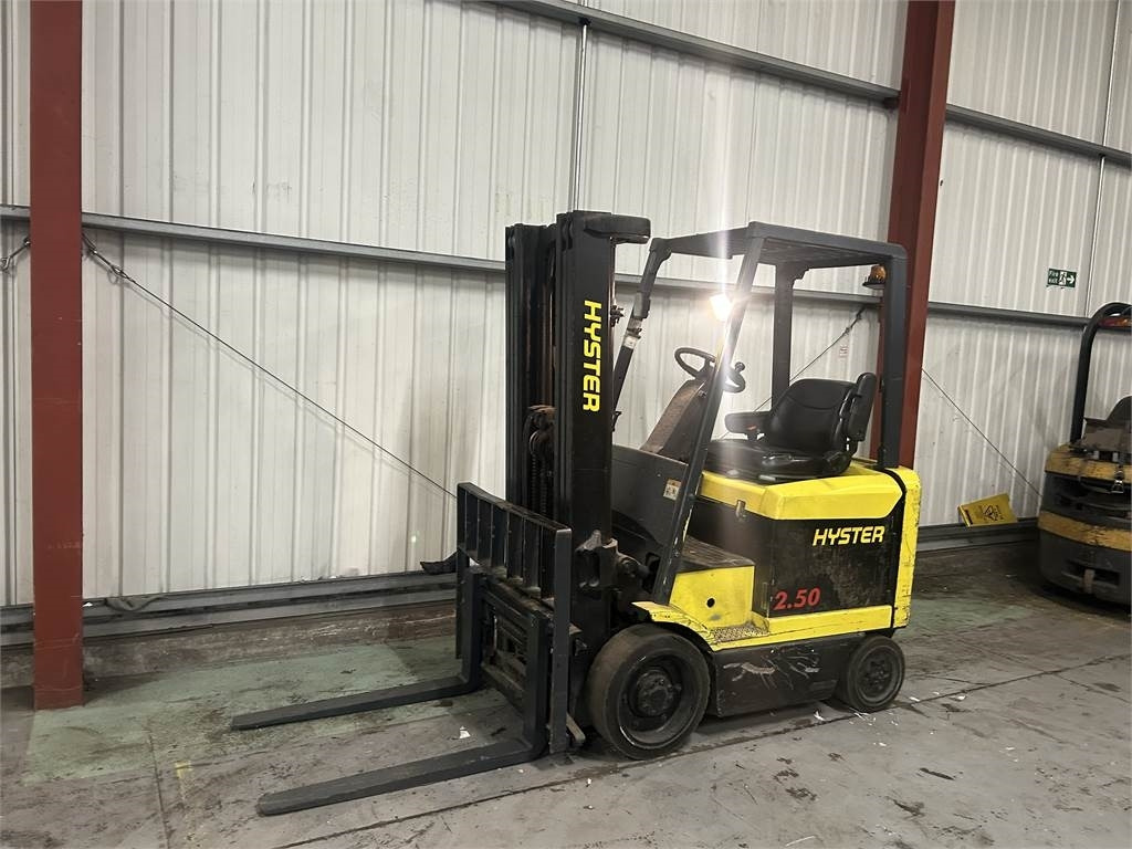 Hyster E2.50XM - Elektrický vysokozdvižný vozík: obrázek 2 Hyster E2.50XM - Elektrický vysokozdvižný vozík: obrázek 2