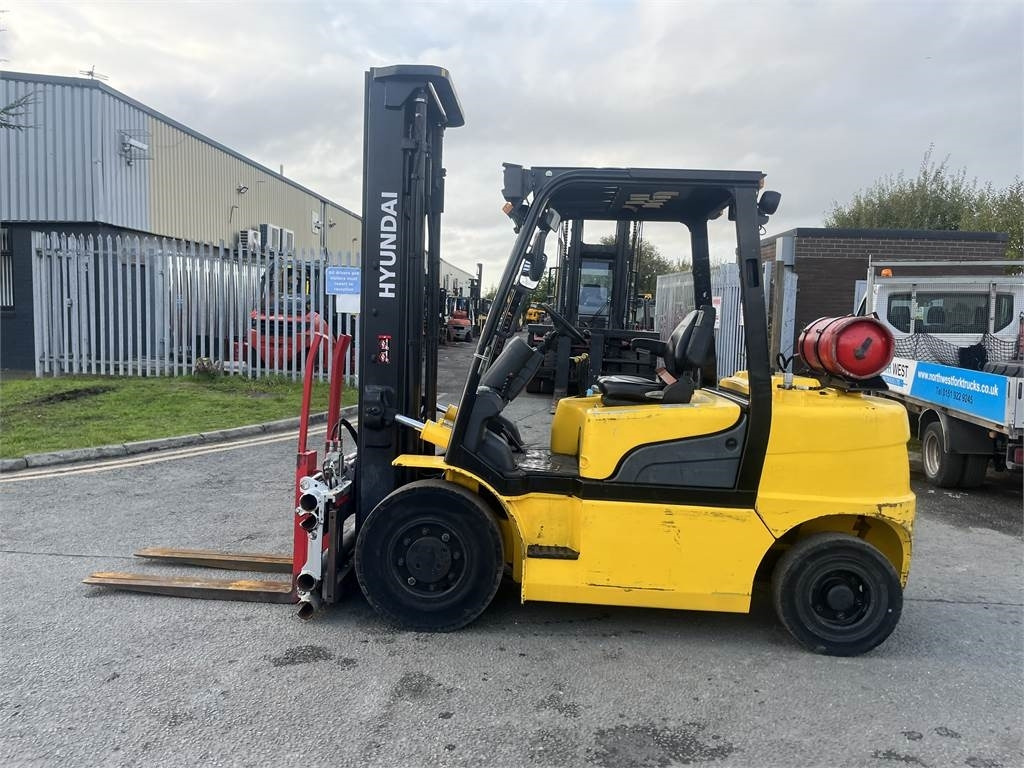 Hyundai 35L-7A - Plynový vysokozdvižný vozík: obrázek 1 Hyundai 35L-7A - Plynový vysokozdvižný vozík: obrázek 1