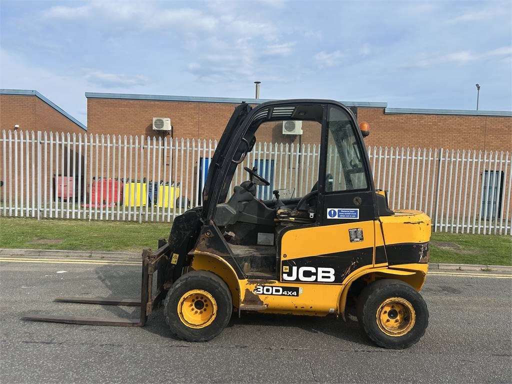 JCB TLT30D 4x4 - Vysokozdvižný vozík: obrázek 1 JCB TLT30D 4x4 - Vysokozdvižný vozík: obrázek 1
