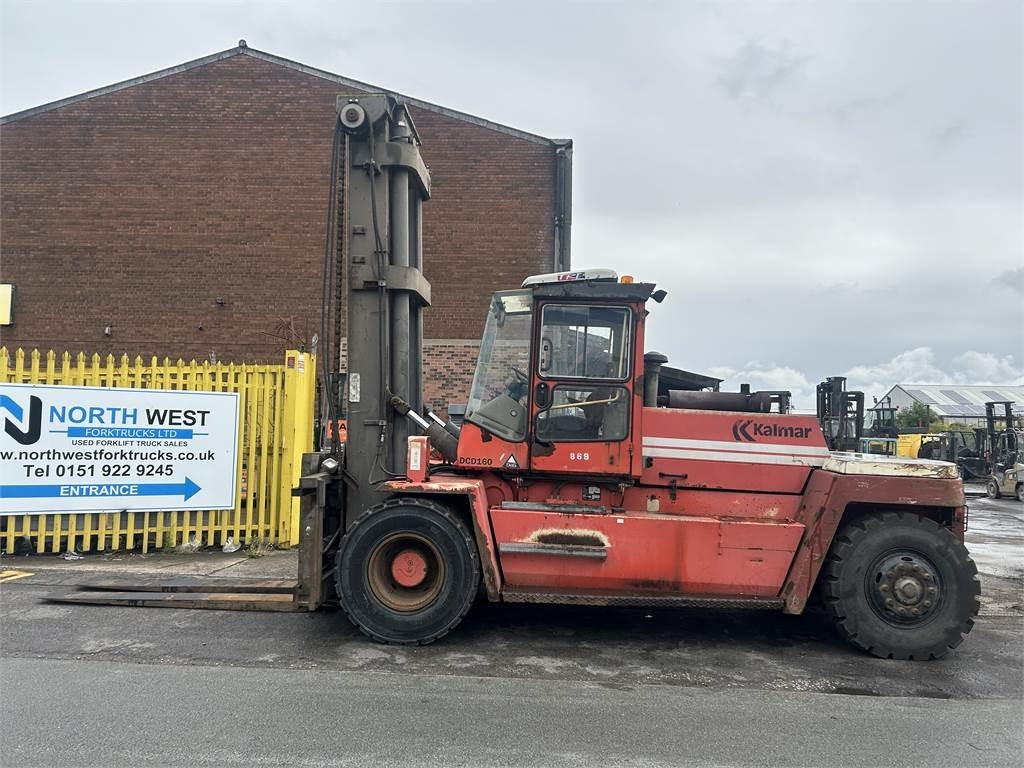 Kalmar DCD160-12 - Dieselový vysokozdvižný vozík: obrázek 1 Kalmar DCD160-12 - Dieselový vysokozdvižný vozík: obrázek 1