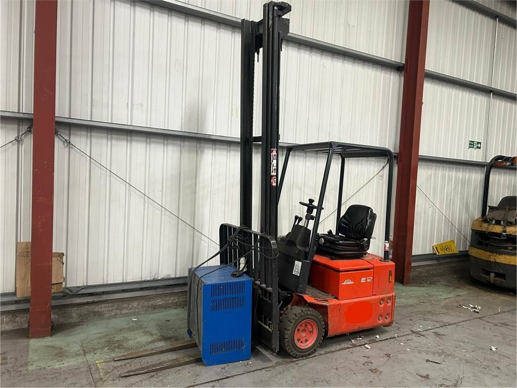 Linde E12Z-02 - Elektrický vysokozdvižný vozík: obrázek 2 Linde E12Z-02 - Elektrický vysokozdvižný vozík: obrázek 2
