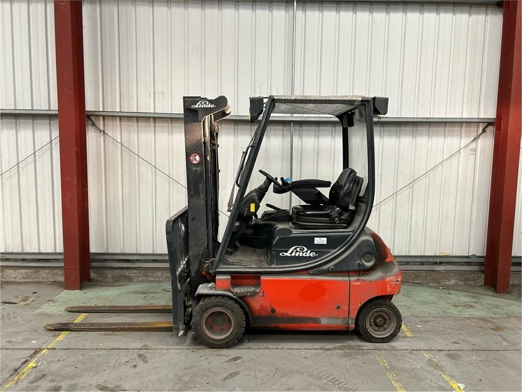 Linde E18P-02 - Elektrický vysokozdvižný vozík: obrázek 1 Linde E18P-02 - Elektrický vysokozdvižný vozík: obrázek 1
