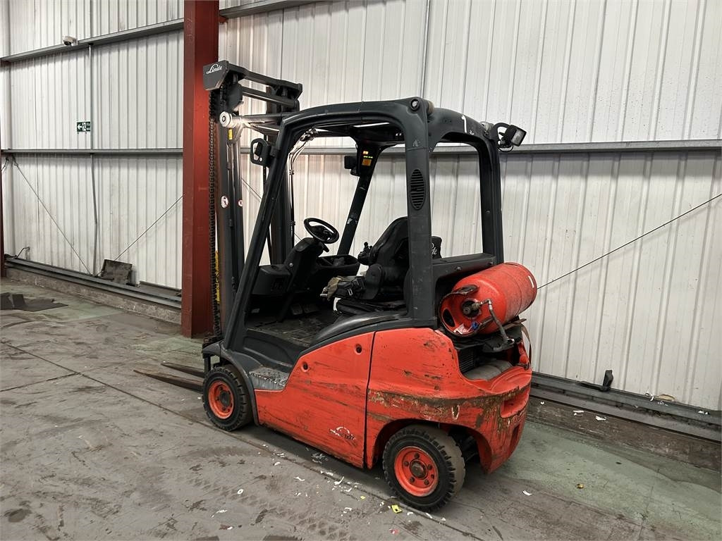 Linde H14T-01 - Plynový vysokozdvižný vozík: obrázek 3 Linde H14T-01 - Plynový vysokozdvižný vozík: obrázek 3