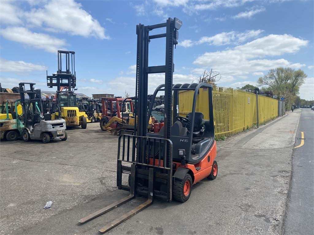 Linde H16T-03 - Plynový vysokozdvižný vozík: obrázek 2 Linde H16T-03 - Plynový vysokozdvižný vozík: obrázek 2