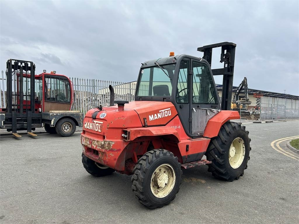 Manitou M26-4 - Vysokozdvižný vozík terénní: obrázek 3 Manitou M26-4 - Vysokozdvižný vozík terénní: obrázek 3