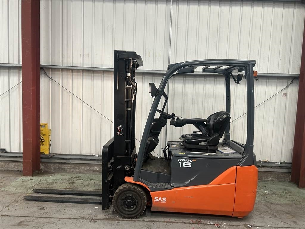 Elektrický vysokozdvižný vozík Toyota 8FBE16T: obrázek 1