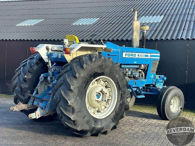 Ford 9700 - Traktor: obrázek 4 Ford 9700 - Traktor: obrázek 4