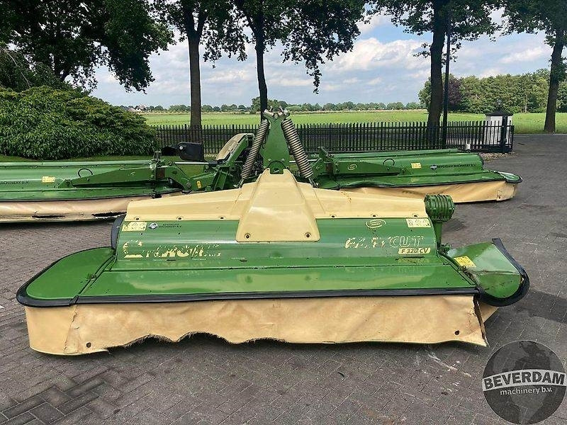 Krone Easy Cut B 1000 CV - EC F 320 CV - Žací stroj: obrázek 2 Krone Easy Cut B 1000 CV - EC F 320 CV - Žací stroj: obrázek 2