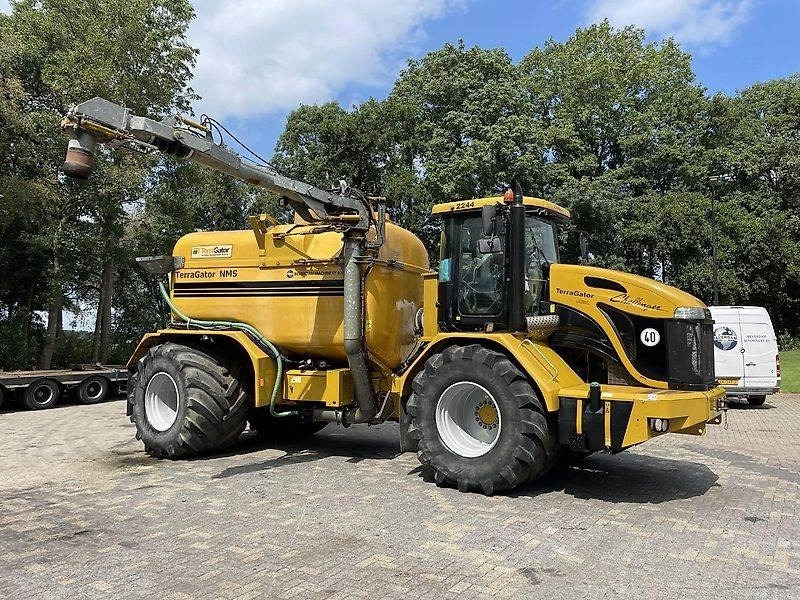 Rozmetadlo hnoje TerraGator 2244: obrázek 13