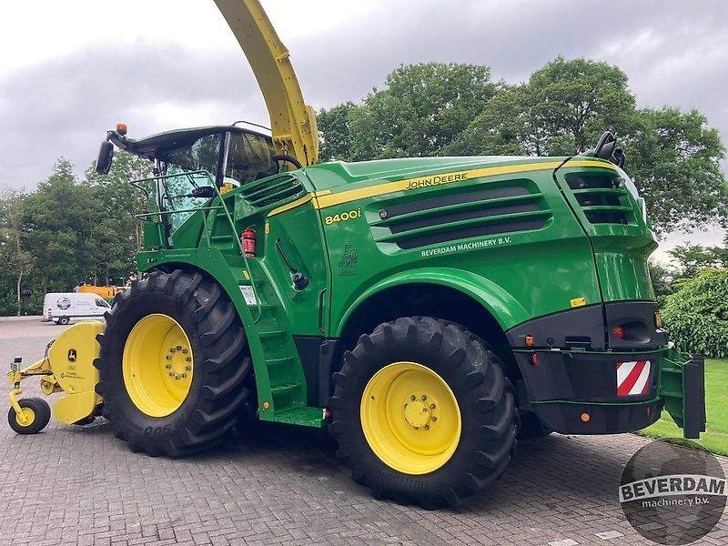 John Deere 8400 - Zemědělská technika: obrázek 4 John Deere 8400 - Zemědělská technika: obrázek 4