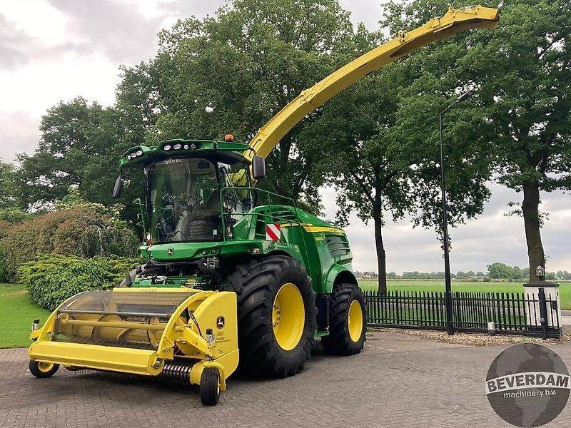 John Deere 8400 - Zemědělská technika: obrázek 1 John Deere 8400 - Zemědělská technika: obrázek 1