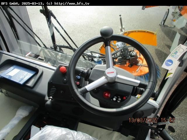 CityCat 5006 Bucher CC5006 beidseitig + Frontbes - Zametací vůz: obrázek 4 CityCat 5006 Bucher CC5006 beidseitig + Frontbes - Zametací vůz: obrázek 4