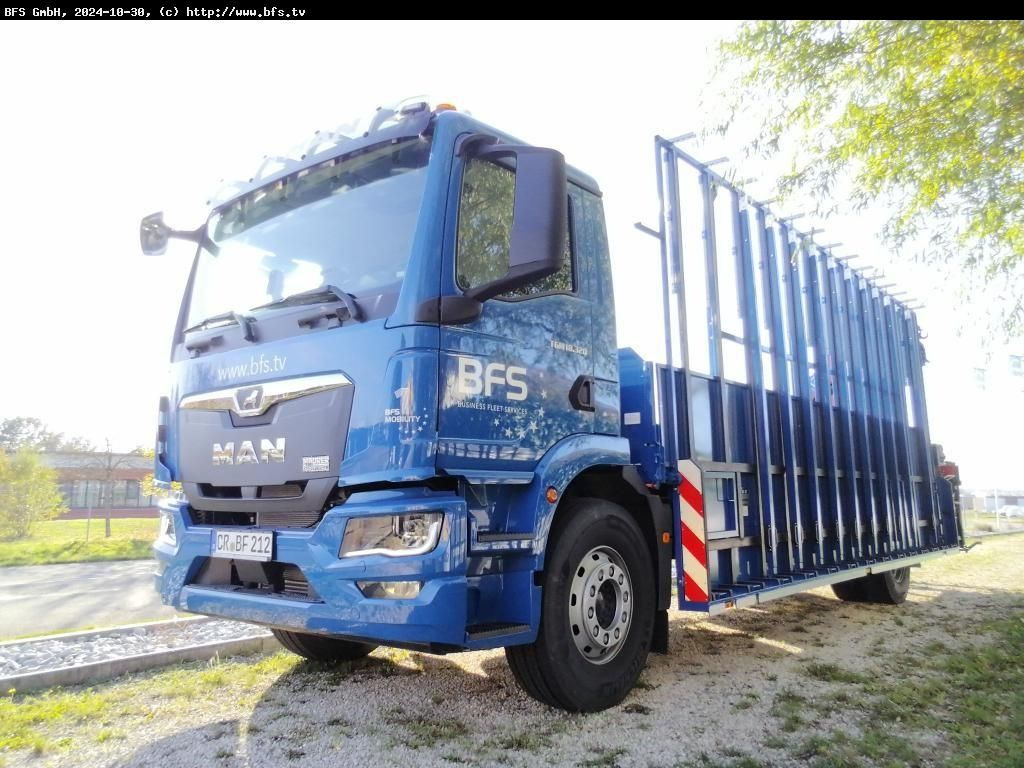 MAN TGM (TG3) 18.320 4x2 BL CH Glastransporter Hegla - Nákladní automobil valníkový/ Plošinový, Auto s hydraulickou rukou: obrázek 1 MAN TGM (TG3) 18.320 4x2 BL CH Glastransporter Hegla - Nákladní automobil valníkový/ Plošinový, Auto s hydraulickou rukou: obrázek 1