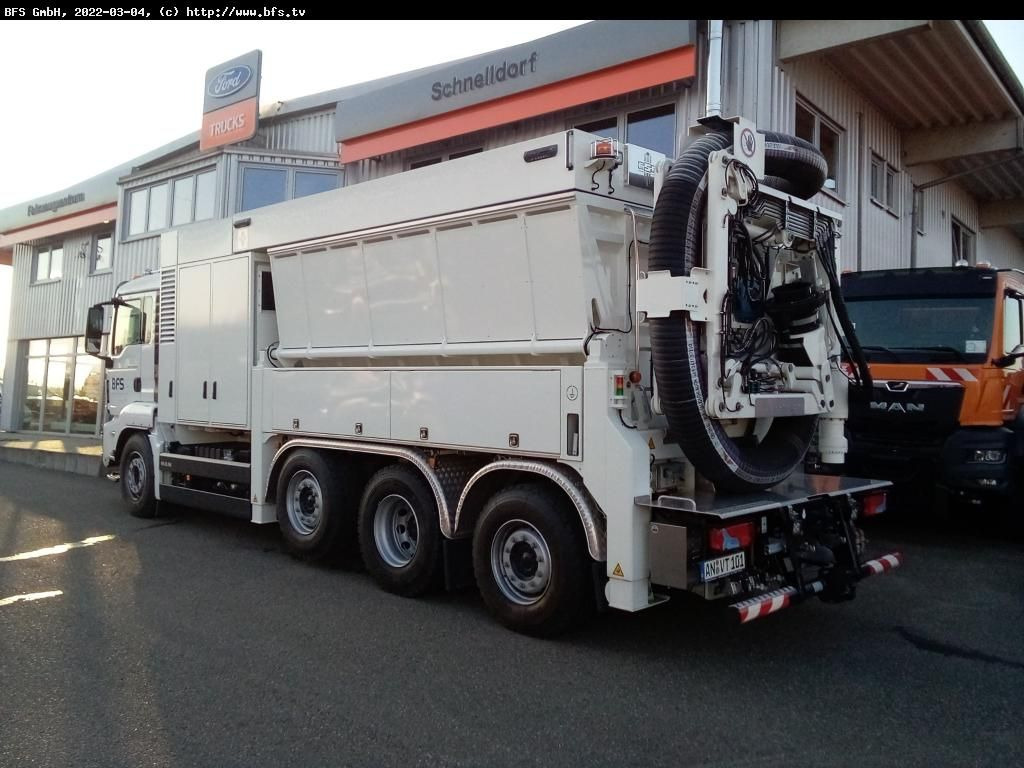 MAN TGS 35.510 8X4-4 BL RSP Saugbagger - Čistič odpadových jam: obrázek 3 MAN TGS 35.510 8X4-4 BL RSP Saugbagger - Čistič odpadových jam: obrázek 3