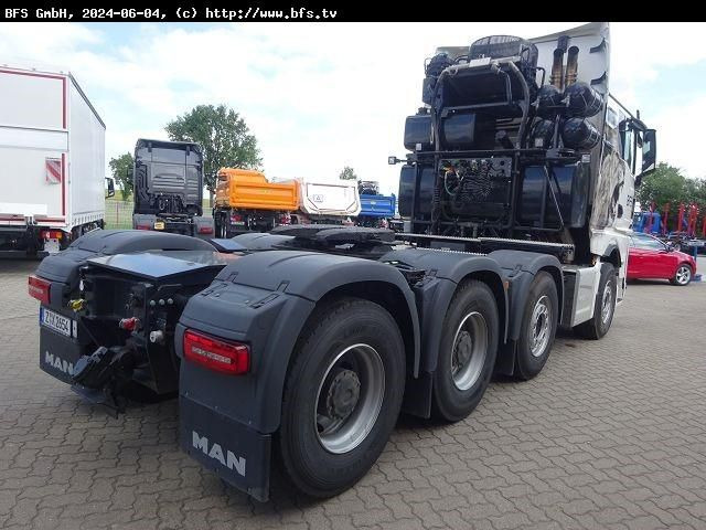 MAN TGX 41.640 8x4/4 BBS Schwerlast 250t WSK, Sicher - Tahač: obrázek 3 MAN TGX 41.640 8x4/4 BBS Schwerlast 250t WSK, Sicher - Tahač: obrázek 3