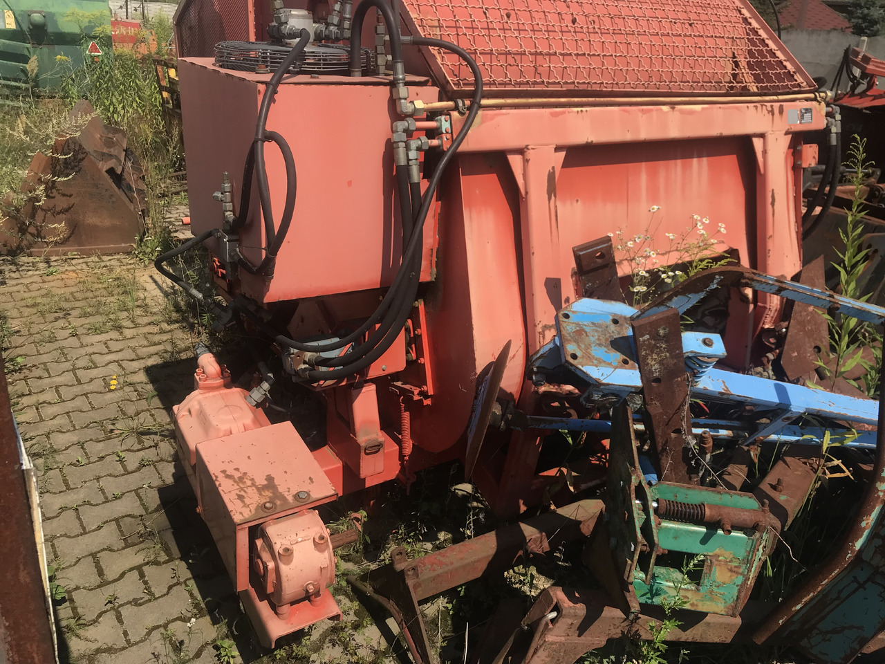 Hand-made SCHOPSTAL MASCHINEN SM - Drtič slámy: obrázek 1 Hand-made SCHOPSTAL MASCHINEN SM - Drtič slámy: obrázek 1