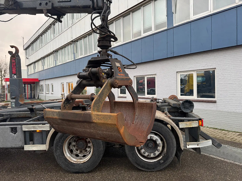 DAF CF 75.310 6X2 EURO 5 HMF 1244 Z2 + REMOTE + HIAB 17T HOOK - Hákový nosič kontejnerů, Auto s hydraulickou rukou: obrázek 4 DAF CF 75.310 6X2 EURO 5 HMF 1244 Z2 + REMOTE + HIAB 17T HOOK - Hákový nosič kontejnerů, Auto s hydraulickou rukou: obrázek 4