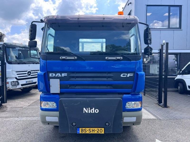 DAF CF 85.360 6X2 EURO 5 HYVA SKIPLOADER + NIDO - Ramenový nosič kontajnerov: obrázek 2 DAF CF 85.360 6X2 EURO 5 HYVA SKIPLOADER + NIDO - Ramenový nosič kontajnerov: obrázek 2