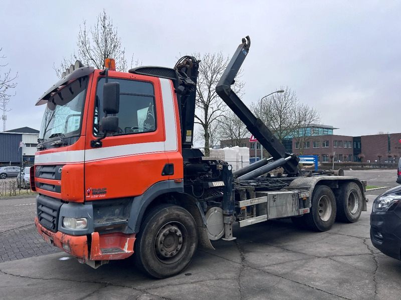 Auto s hydraulickou rukou DAF CF 85.380 6X2 + MKG 141 A2 CRANE + 20 TON HOOKLIFT - EURO 3 - MANUAL GEAR - 10 TYRES: obrázek 11