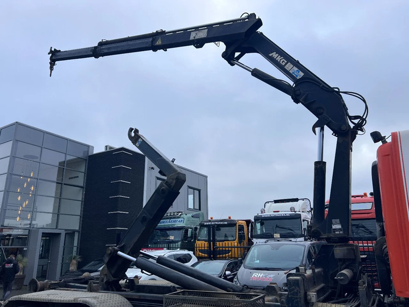 Auto s hydraulickou rukou DAF CF 85.380 6X2 + MKG 141 A2 CRANE + 20 TON HOOKLIFT - EURO 3 - MANUAL GEAR - 10 TYRES: obrázek 6