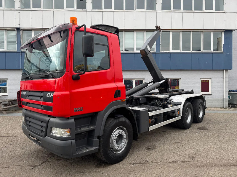 DAF CF 85.430 6X4 EURO 3 FULL STEEL VDL 25 TON - Hákový nosič kontejnerů: obrázek 4 DAF CF 85.430 6X4 EURO 3 FULL STEEL VDL 25 TON - Hákový nosič kontejnerů: obrázek 4
