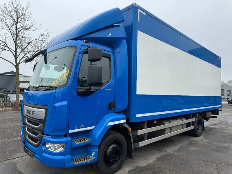DAF LF 180 4X2 - EURO 6 + DHOLLANDIA LIFT + TÜV 09-2025 - Skříňový nákladní auto: obrázek 1 DAF LF 180 4X2 - EURO 6 + DHOLLANDIA LIFT + TÜV 09-2025 - Skříňový nákladní auto: obrázek 1