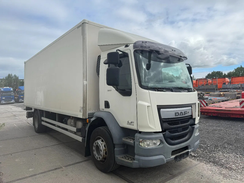 DAF LF 320 4X2 EURO 6 DHOLLANDIA LIFT BOX - Skříňový nákladní auto: obrázek 3 DAF LF 320 4X2 EURO 6 DHOLLANDIA LIFT BOX - Skříňový nákladní auto: obrázek 3