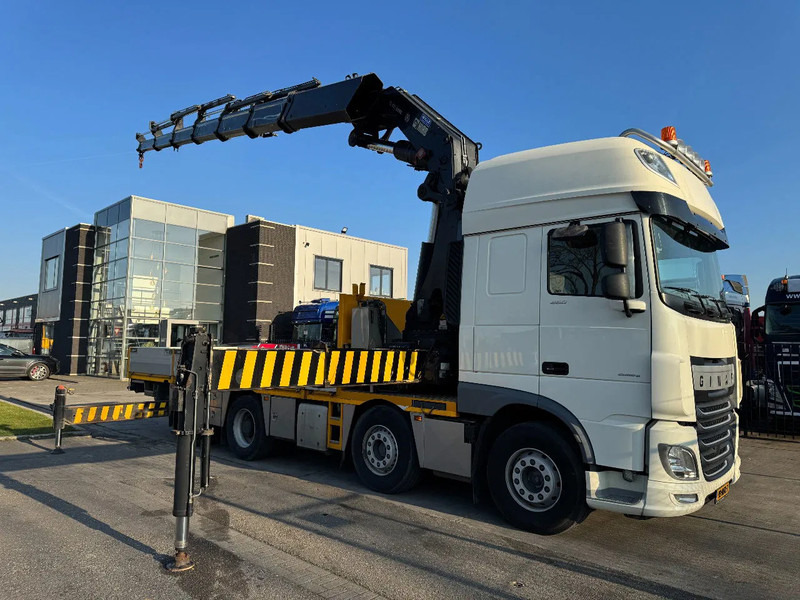 DAF XF 460 8X2 - EURO 6 + HIAB 855 EP-6 + REMOTE + STEERING AXLE - Nákladní automobil valníkový/ Plošinový, Auto s hydraulickou rukou: obrázek 1 DAF XF 460 8X2 - EURO 6 + HIAB 855 EP-6 + REMOTE + STEERING AXLE - Nákladní automobil valníkový/ Plošinový, Auto s hydraulickou rukou: obrázek 1