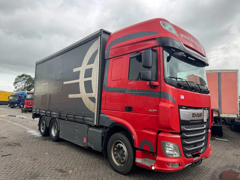 DAF XF 480 6X2 EURO 6 2018 AUTOMATIC - Plachtový nákladní auto: obrázek 2 DAF XF 480 6X2 EURO 6 2018 AUTOMATIC - Plachtový nákladní auto: obrázek 2