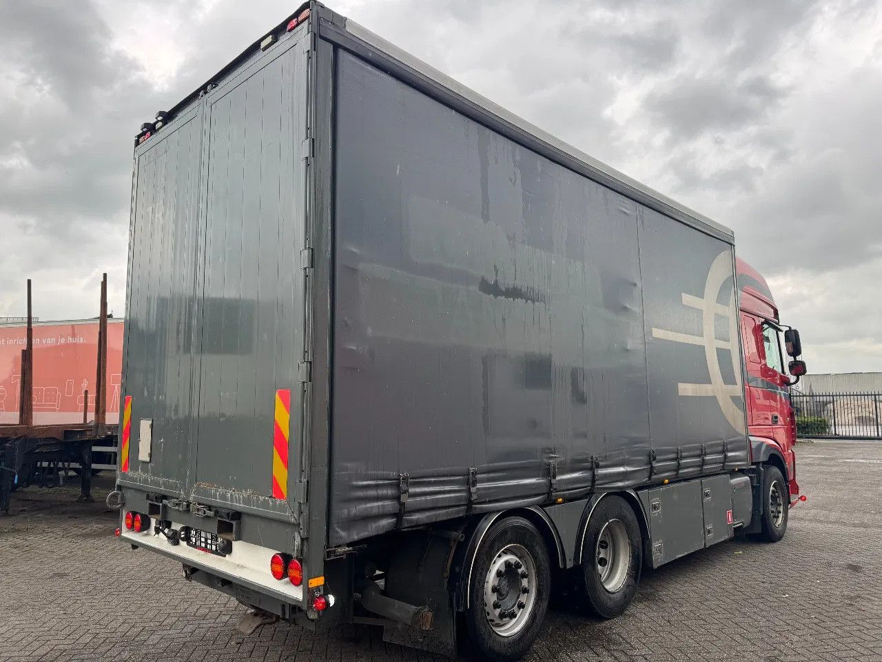 DAF XF 480 6X2 EURO 6 2018AUTOMATIC DAF XF 480 6X2 EURO 6 2018 AUTOMATIC - Plachtový nákladní auto: obrázek 3 DAF XF 480 6X2 EURO 6 2018AUTOMATIC DAF XF 480 6X2 EURO 6 2018 AUTOMATIC - Plachtový nákladní auto: obrázek 3