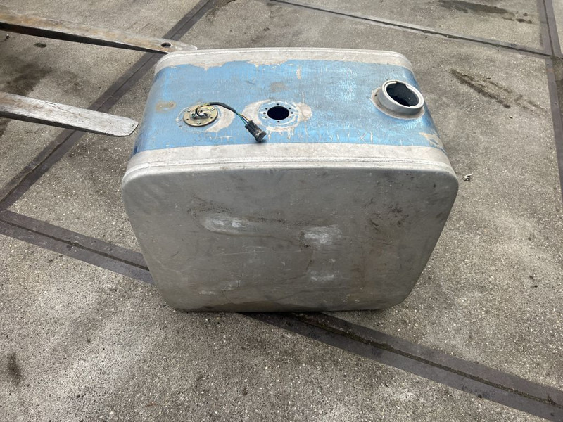 Diversen Hydrauliek tank l 70 b 45 h 62 - Hydraulika pro Nákladní auto: obrázek 4 Diversen Hydrauliek tank l 70 b 45 h 62 - Hydraulika pro Nákladní auto: obrázek 4