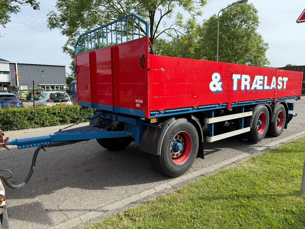 HFR 3X BPW AXLE - Přívěs plato/ Valník: obrázek 1 HFR 3X BPW AXLE - Přívěs plato/ Valník: obrázek 1